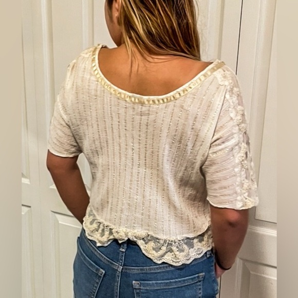 ANTHROPOLGIE vintage lace Top metallic gold stripes Size S - Picture 15 of 17